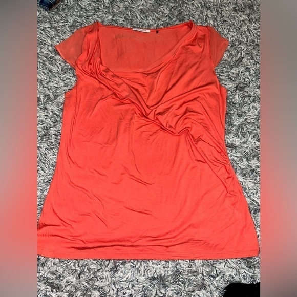 EUC T Tahari Shirt - Picture 1 of 4
